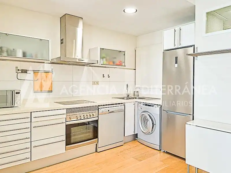 Cocina de Piso de alquiler en Valencia con Aire acondicionado, Calefacción y Trastero