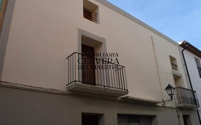 Casa adosada en venda a Tírig