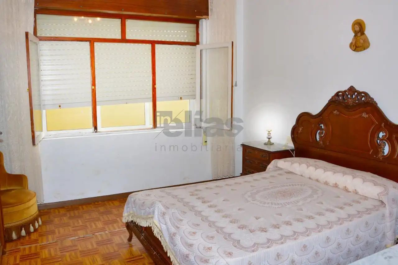 Dormitori de Casa o xalet en venda en Muxía amb Moblat