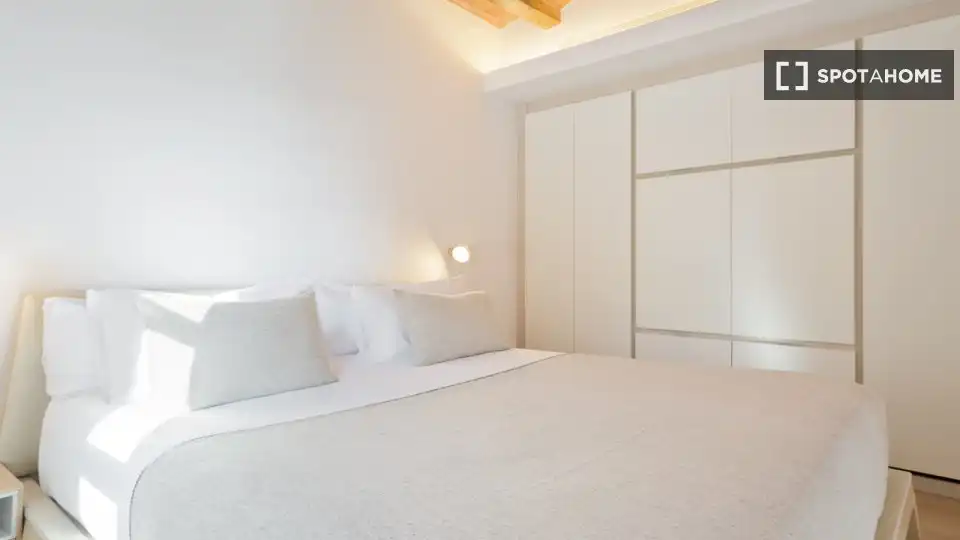 Flat with terrace to rent in Ciutat Vella, imagen 18