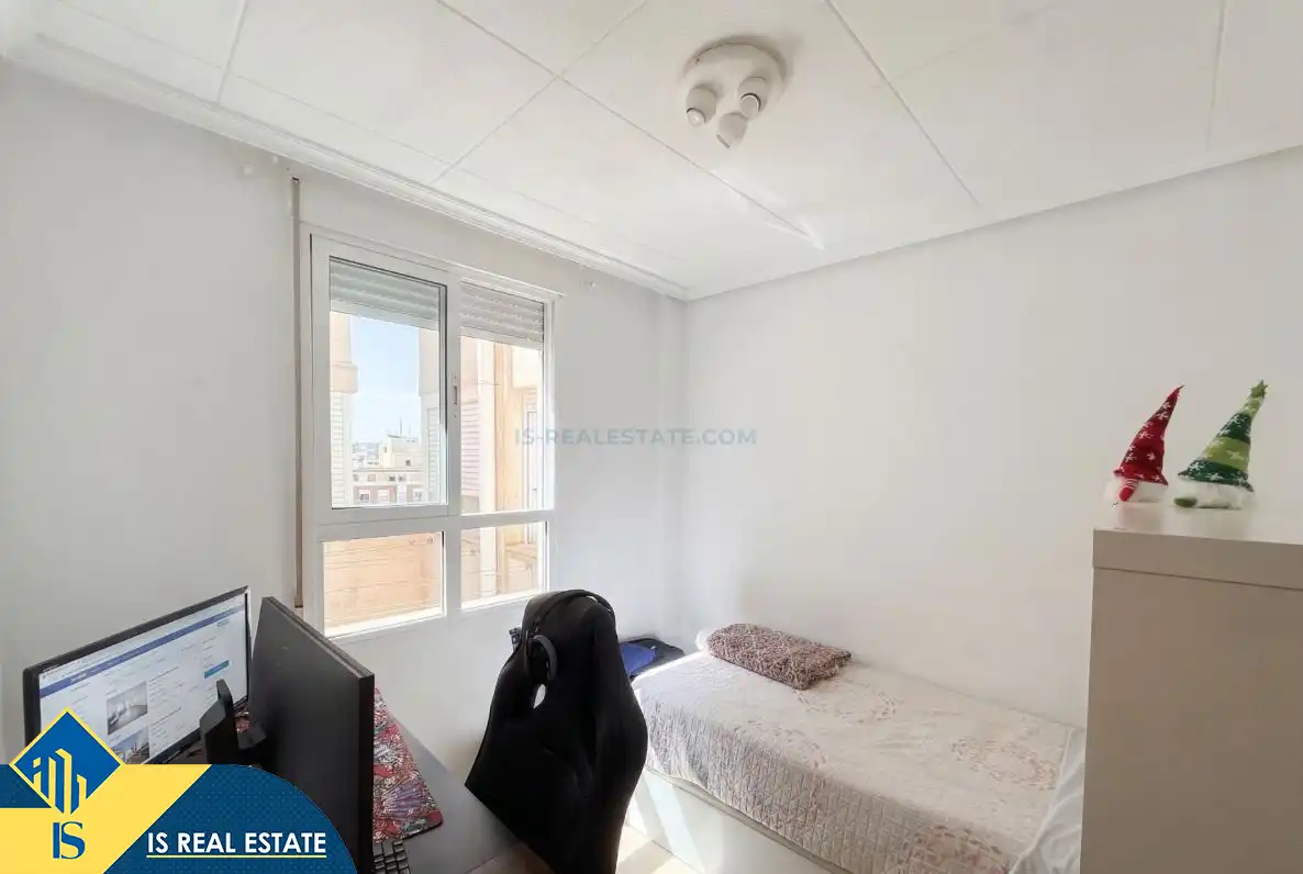 Apartamento con ascensor en venta en Centro, imagen 4