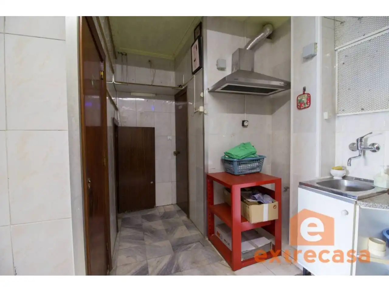 Cuina de Local en venda en Badajoz amb Aire condicionat