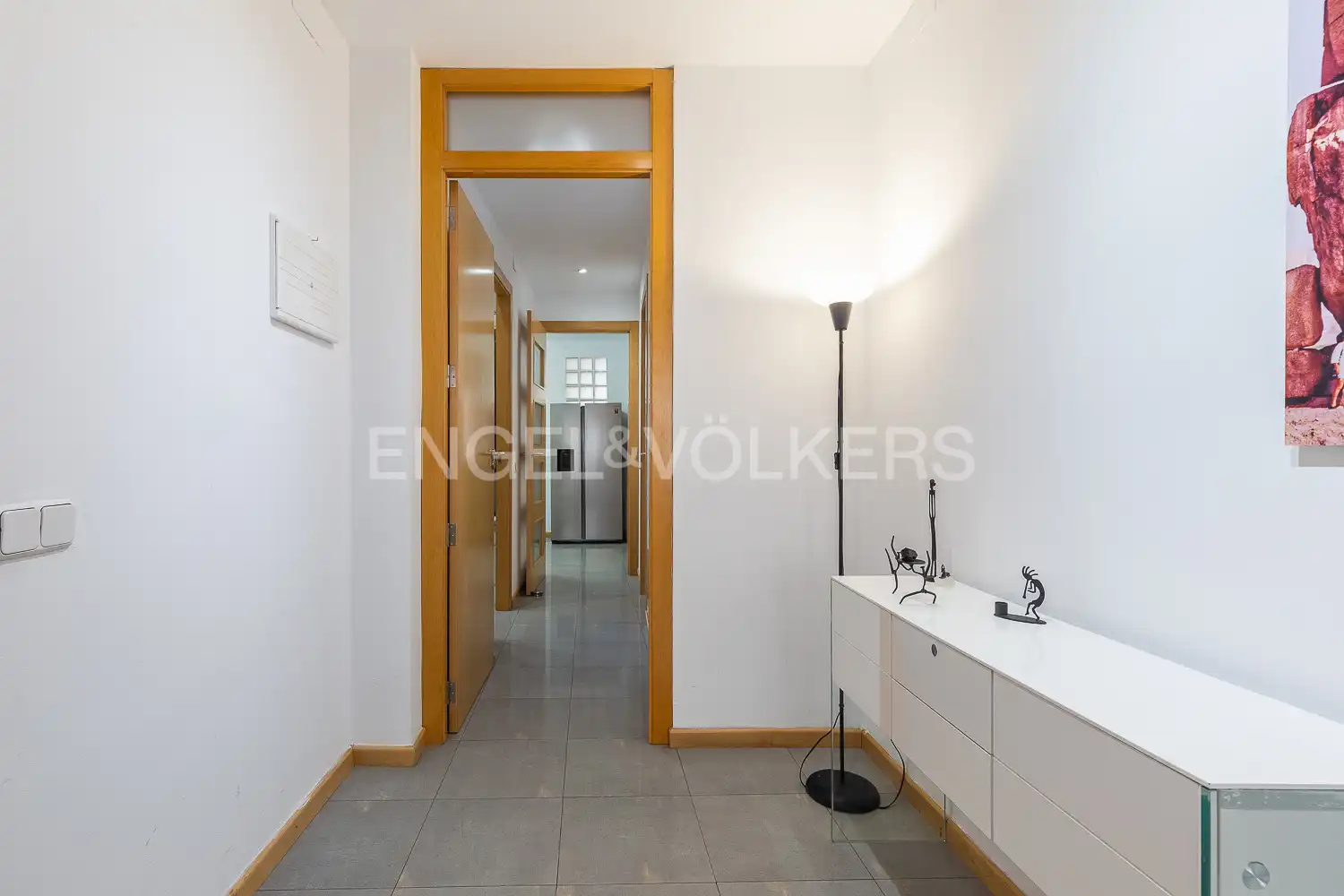 Flat for sale in Valencia  with Air Conditioner, Heating and Furnished