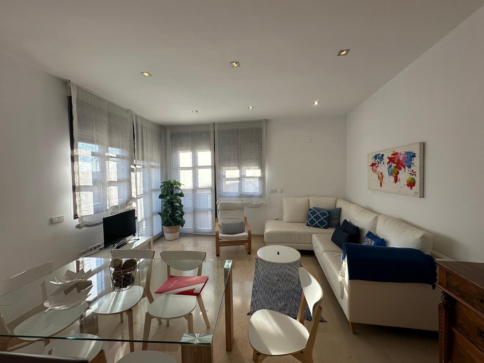 Sala d'estar de Pis en venda en  Córdoba Capital amb Aire condicionat, Calefacció i Terrassa