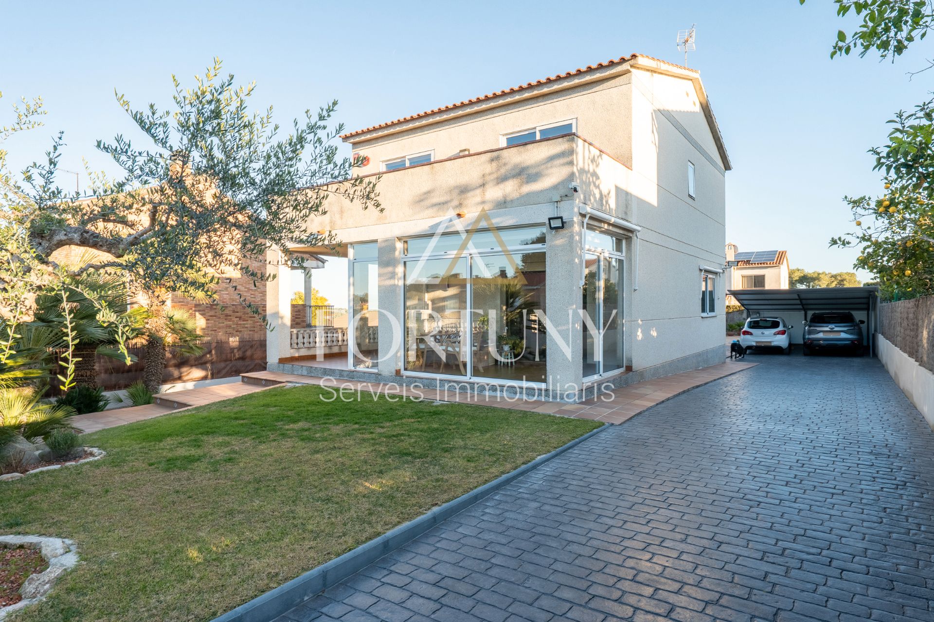 Vista exterior de Casa o chalet en venta en El Catllar  con Aire acondicionado, Calefacción y Jardín privado