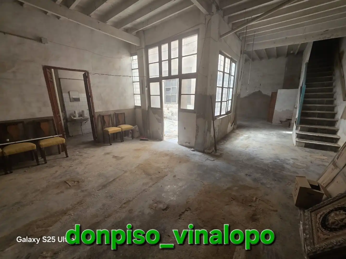 Casa aparellada en venda a Plaza Castelar - Mercado Central, imagen 2
