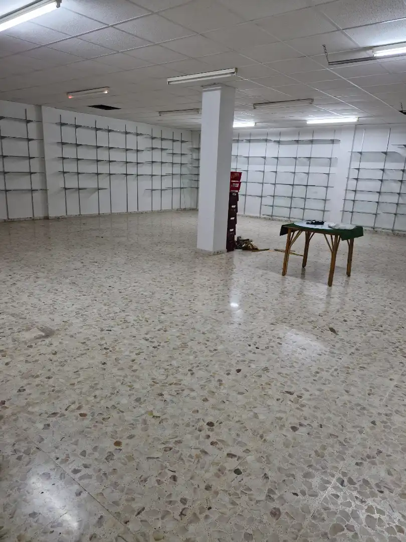 Commercial properties for sale in La Línea de la Concepción
