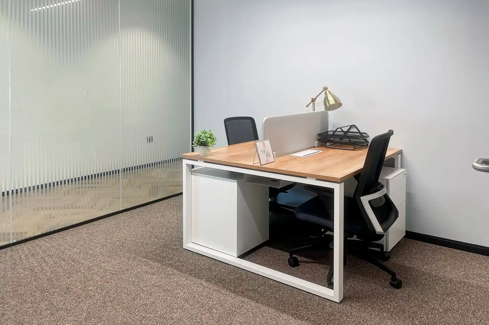 Office for rent in Santander  with Air Conditioner, Heating and Furnished