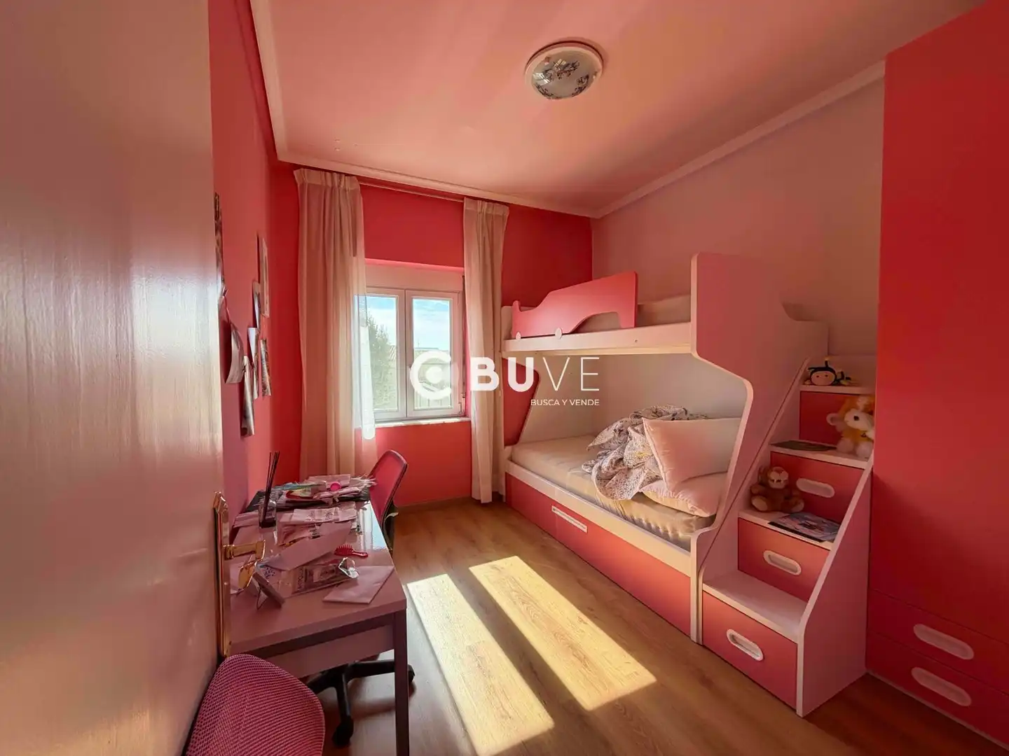 Bedroom of Houses for sale in Bustillo del Páramo  with Heating, Terrace and Storage room