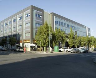 Vista exterior de Oficina en venda en  Sevilla Capital