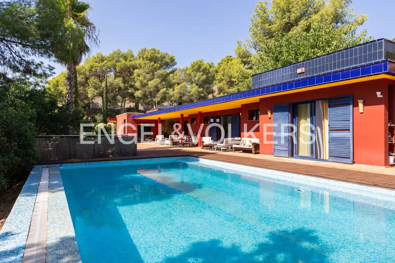Vista exterior de Casa o chalet en venta en Gilet con Aire acondicionado, Calefacción y Jardín privado