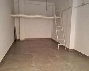 Premises to rent in  Granada Capital