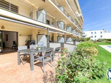 Mini appartamento con piscina in vendita a Passeig Marítim