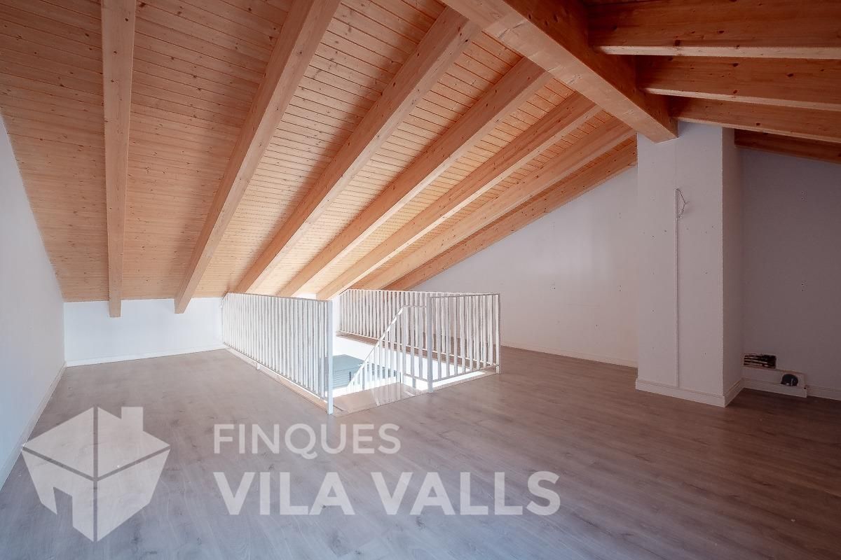 Duplex for sale in Caldes de Montbui  with Balcony