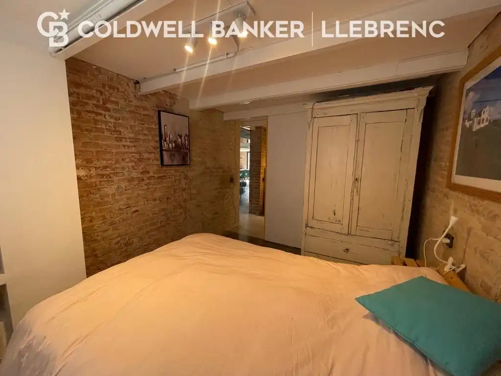 Dúplex de alquiler en Barcelona con Parquet, Amueblado y Horno