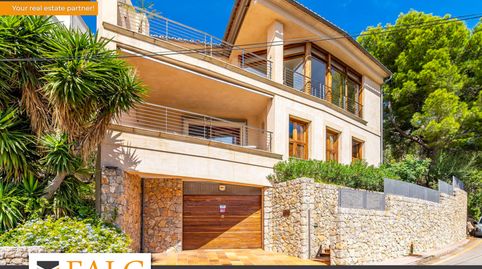 Villa única con fantásticas vistas al mar y al puerto en Puerto de Sóller