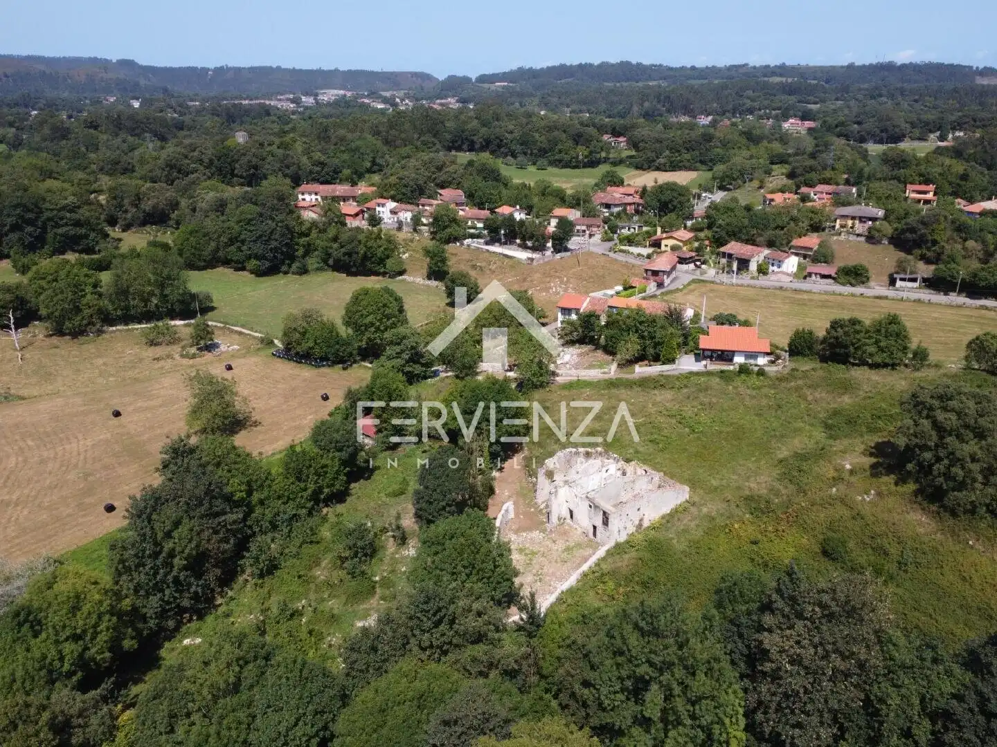 Houses for sale in Posada - Barro