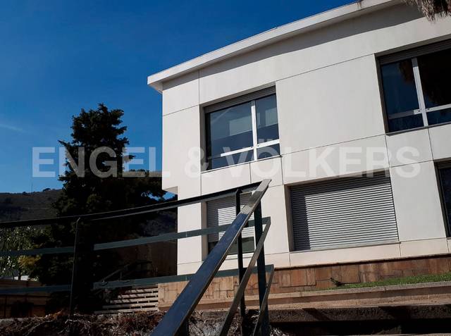Edificio en Venta en Pedralbes