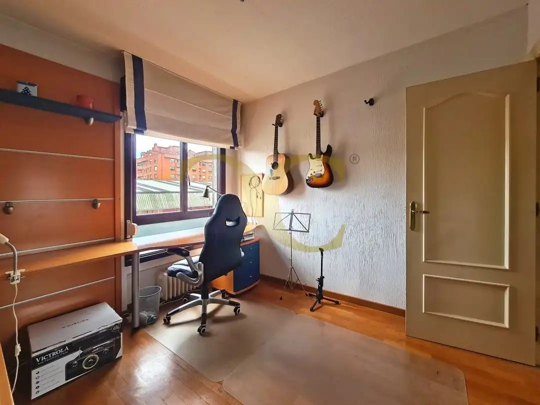 Schlafzimmer von Wohnung zum Verkauf in Gijón  mit Heizung, Terrasse und Abstellraum