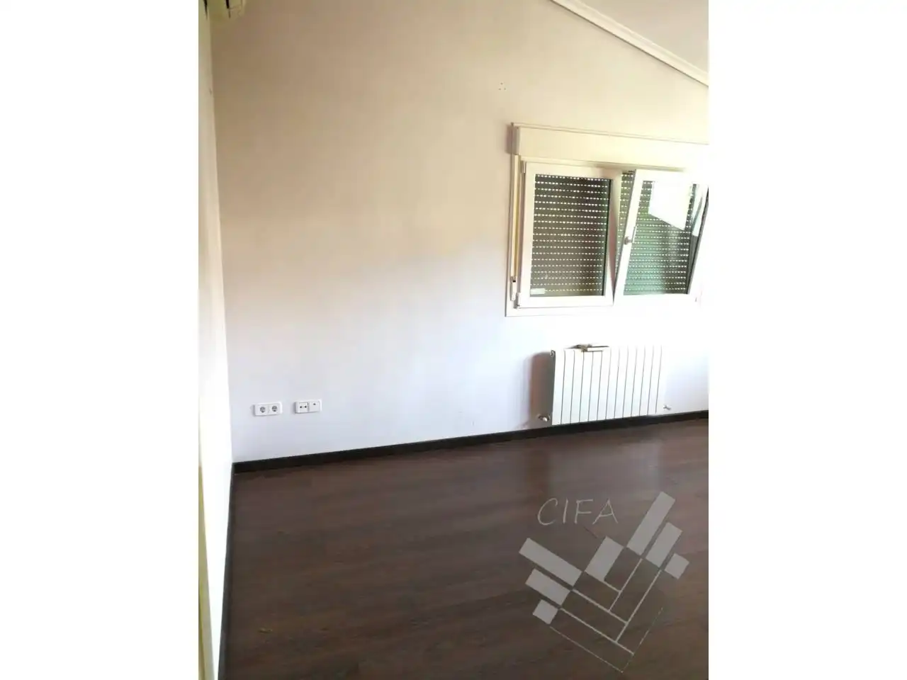 Casa adosada en venta en LAS MORERAS, Casco Urbano