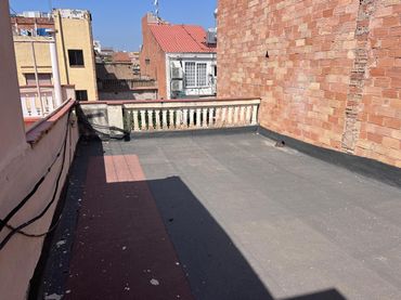 Casa con balcón en venta en Centre - Sant Josep - Sanfeliu