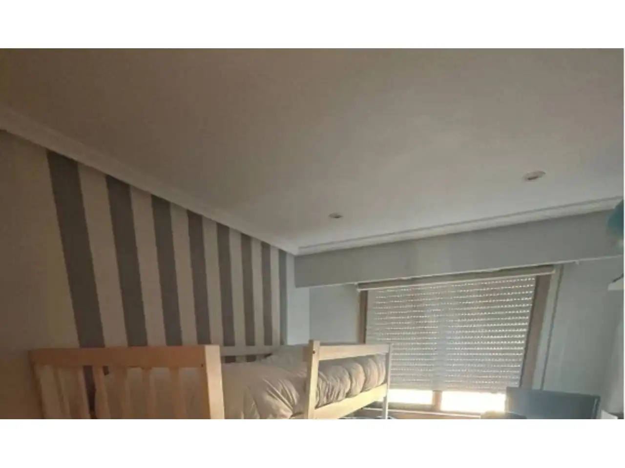Habitación de Piso en venta en Ourense Capital  con Calefacción, Parquet y Amueblado