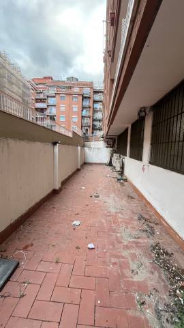 Local comercial en Venta en BADAL, 58 en La Bordeta