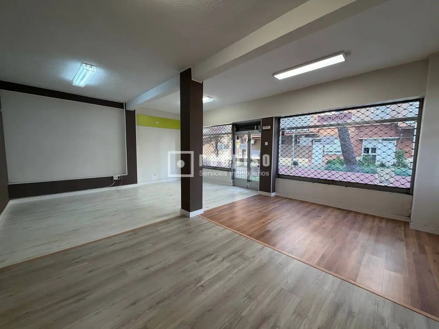 Commercial properties for sale in Madrid  with Air Conditioner and Terrace