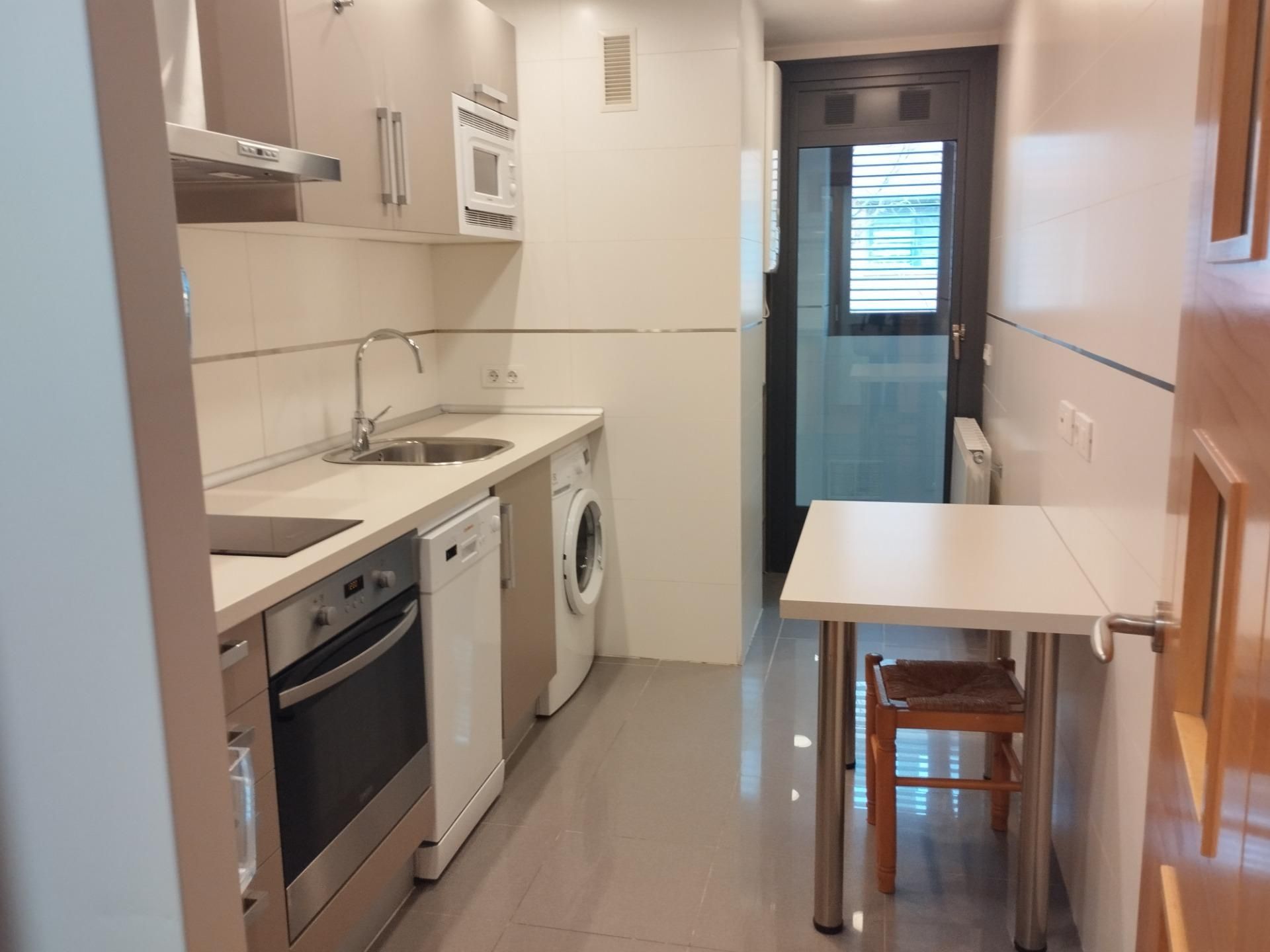 Kitchen of Apartment for rent in Valladolid Capital  with Heating, Storage room and Community pool
