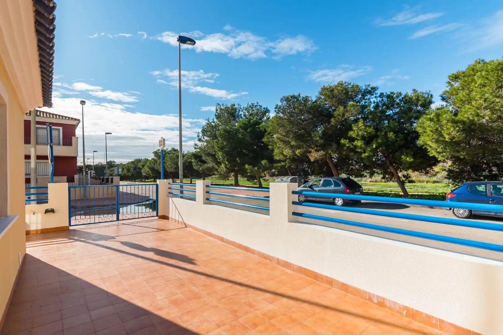 Vista exterior de Casa adosada en venda en San Javier amb Terrassa, Traster i Balcó