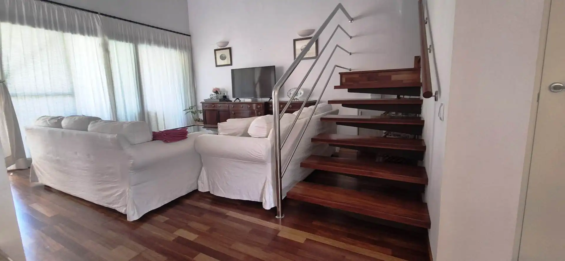 Sala de estar de Casa adosada en venta en Puerto Real con Aire acondicionado, Jardín privado y Parquet