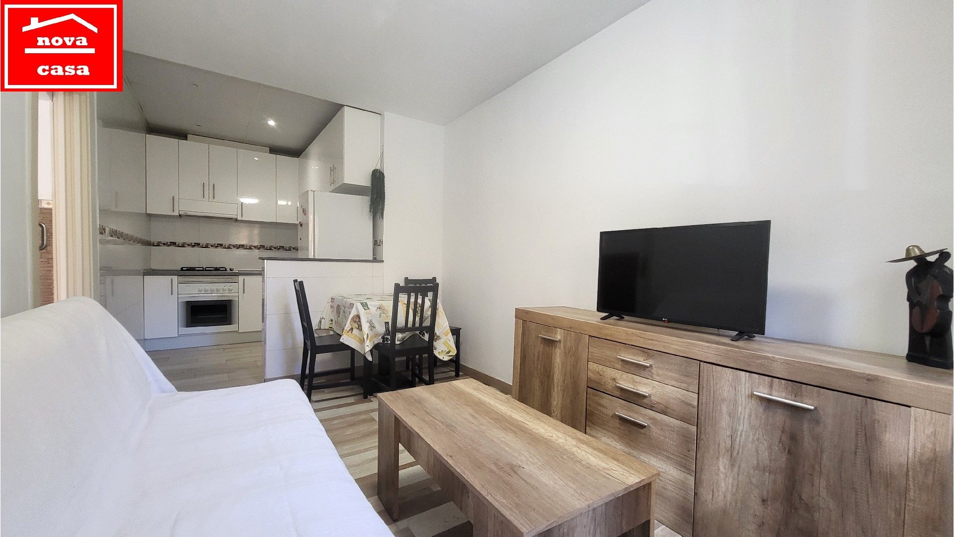 Dormitori de Apartament en venda en Oropesa del Mar / Orpesa amb Terrassa i Moblat