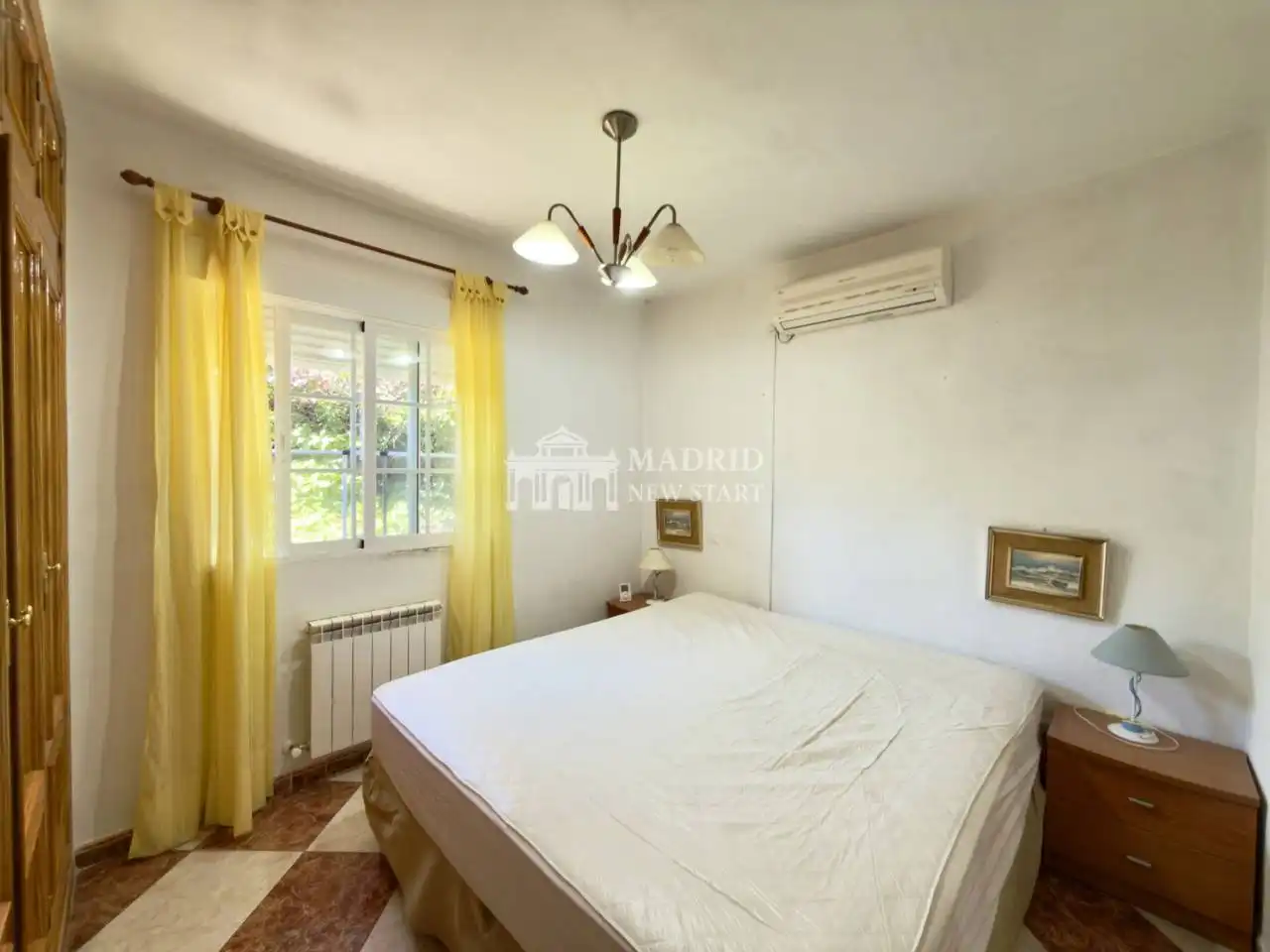 Habitación de Casa o chalet en venta en Villa del Prado con Aire acondicionado, Calefacción y Jardín privado