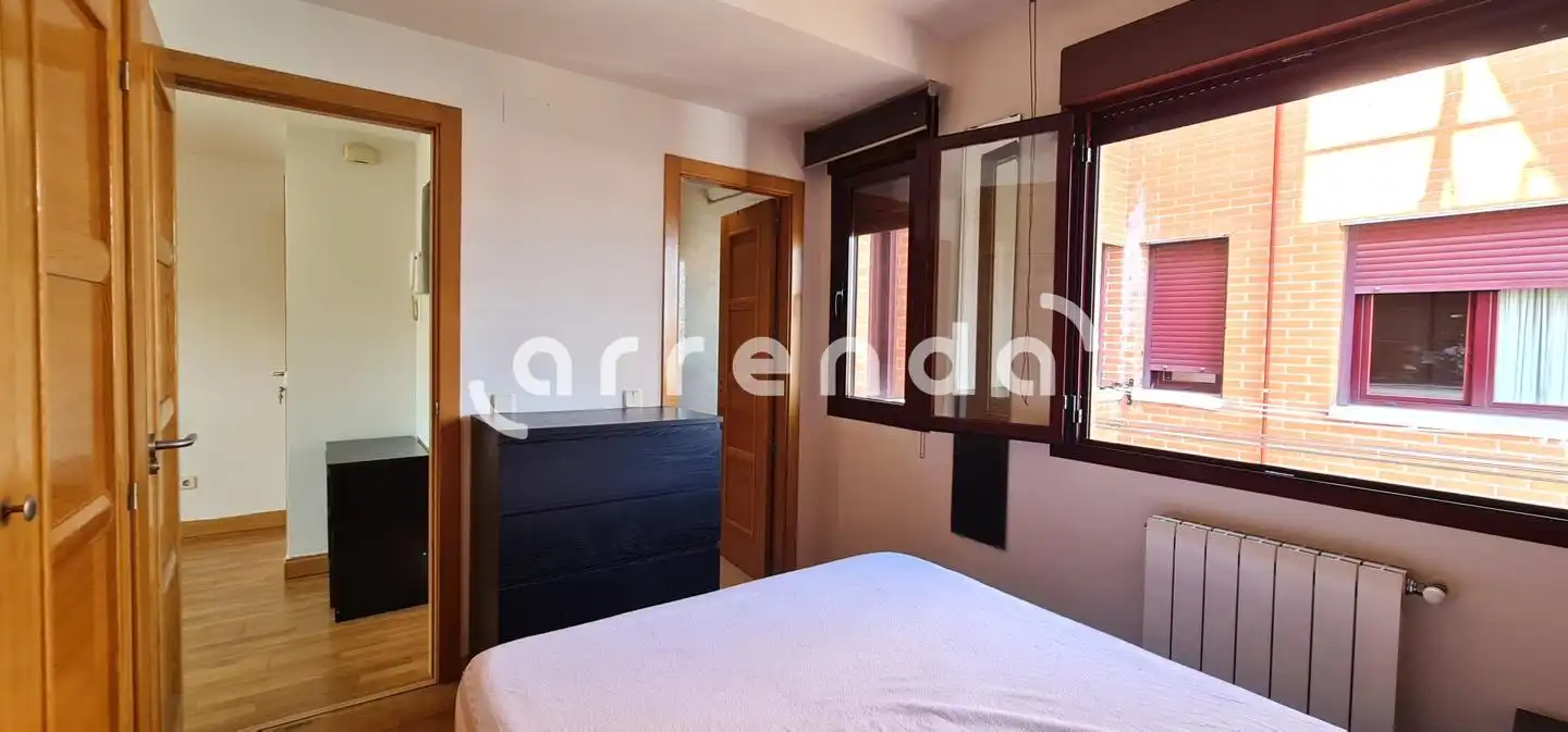 Habitación de Ático de alquiler en Madrid