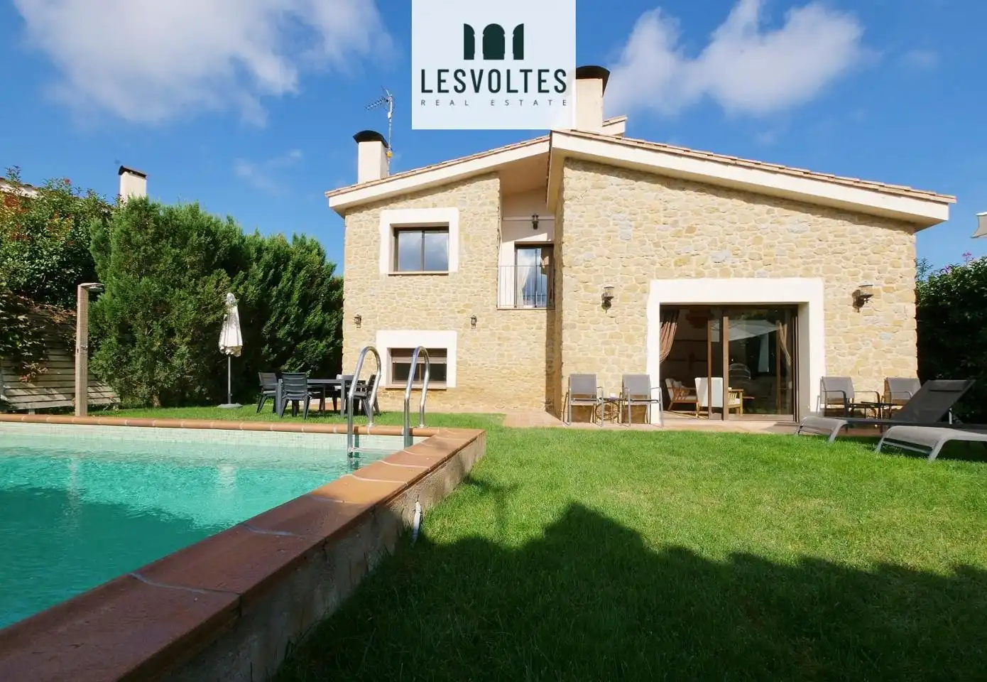 Vista exterior de Casa o chalet en venta en Madremanya, Girona