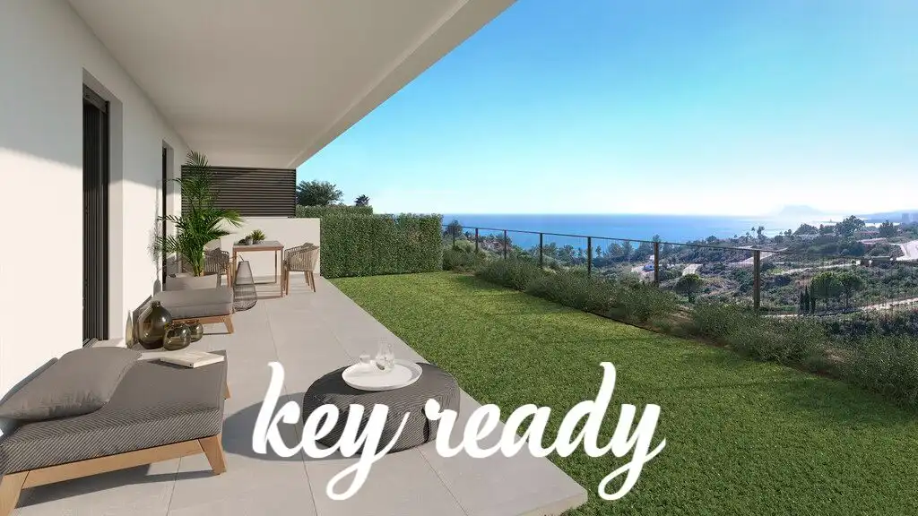 Maison jumelée avec piscine à vendre à Manilva Pueblo