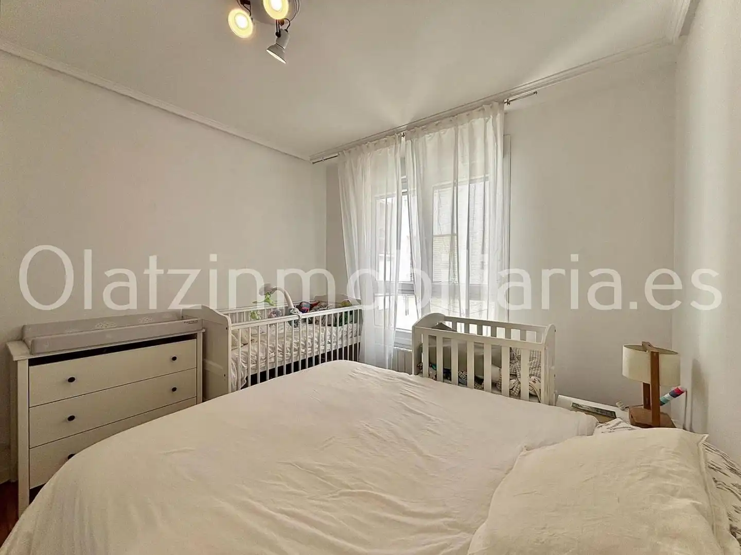 Habitación de Piso en venta en Zalla  con Calefacción, Terraza y Trastero