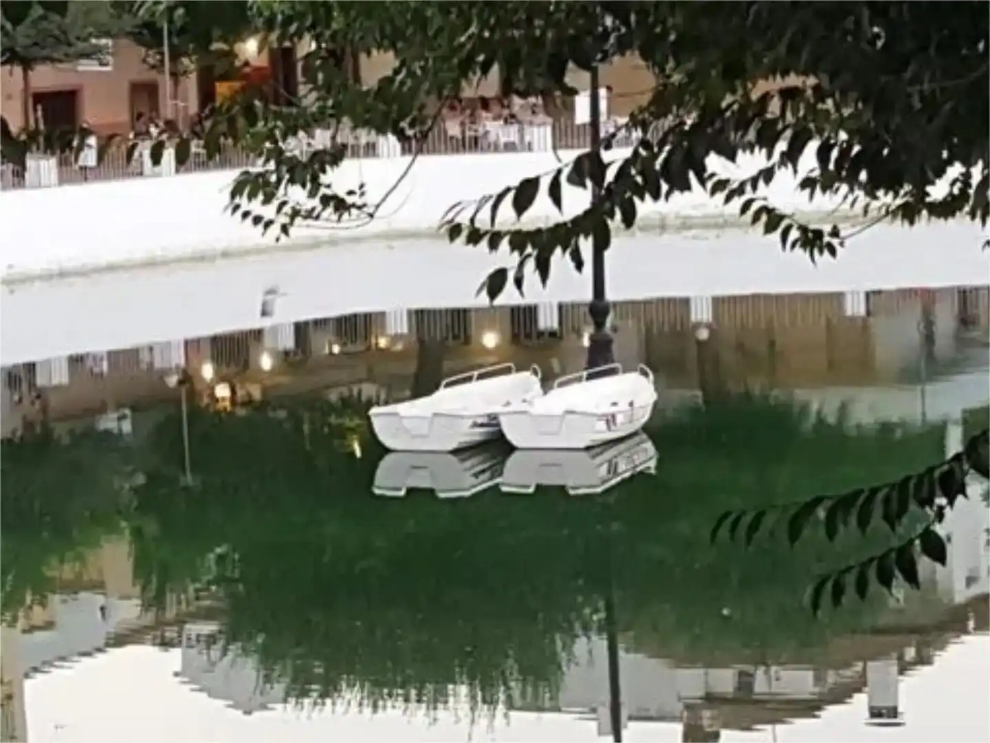 Vista exterior de Casa adosada en venda en Pegalajar amb Balcó
