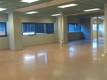 Oficina de lloguer a Avenida Alcalde Luis Uruñuela