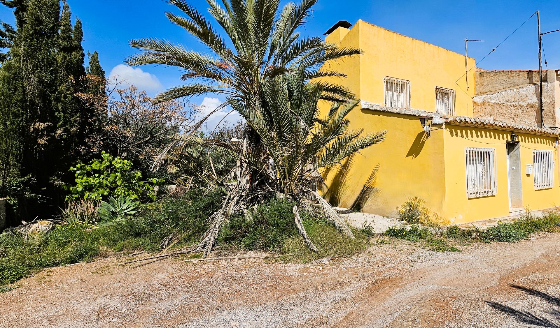 Casa adosada en venta en Totana con Jardín privado, Terraza y Trastero