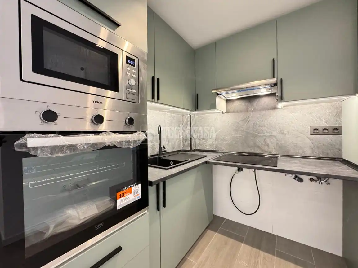 Kitchen of Flat for sale in Alcobendas  with Air Conditioner and Heating