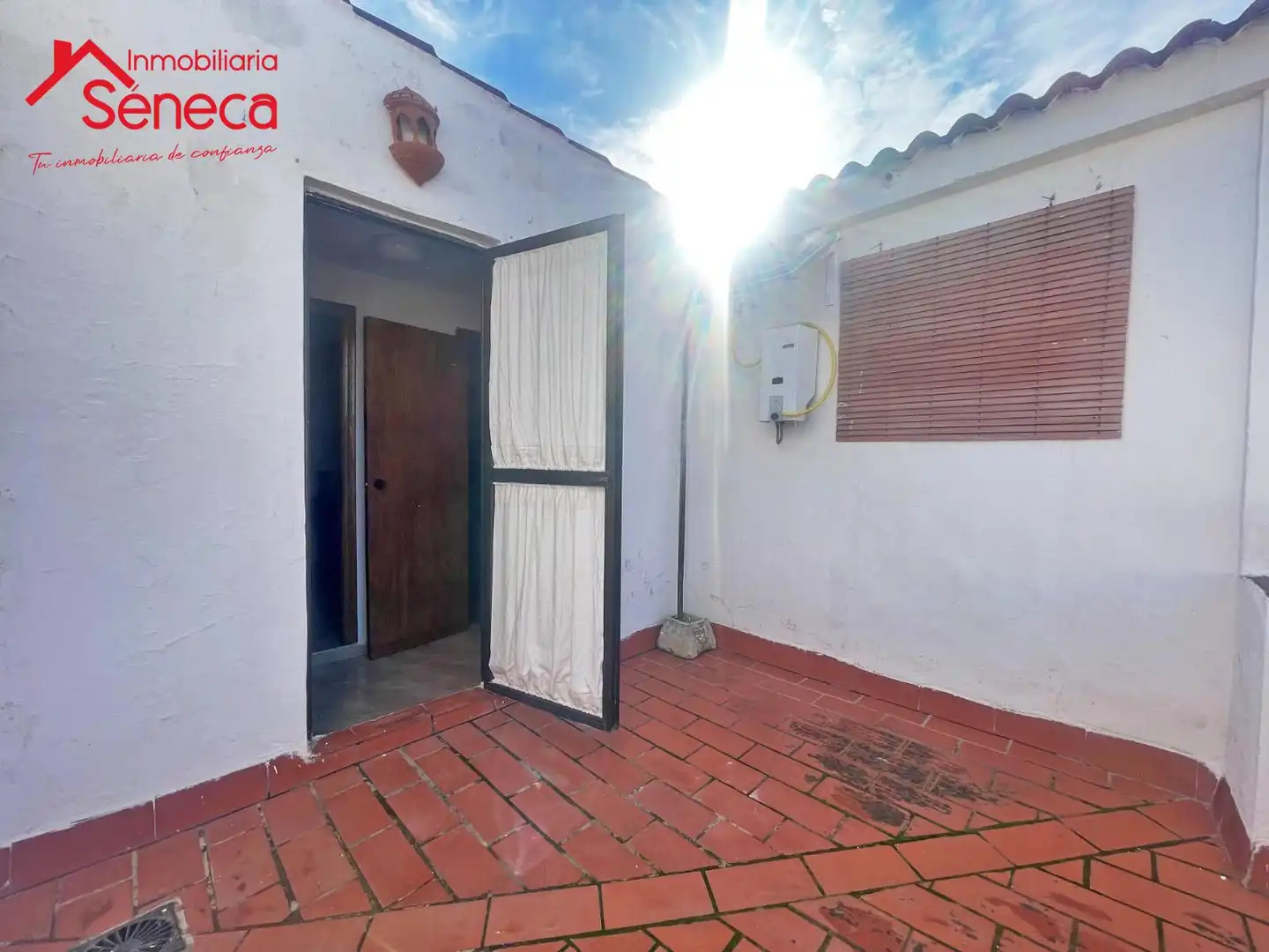 Vista exterior de Casa o chalet en venta en Córdoba con Terraza