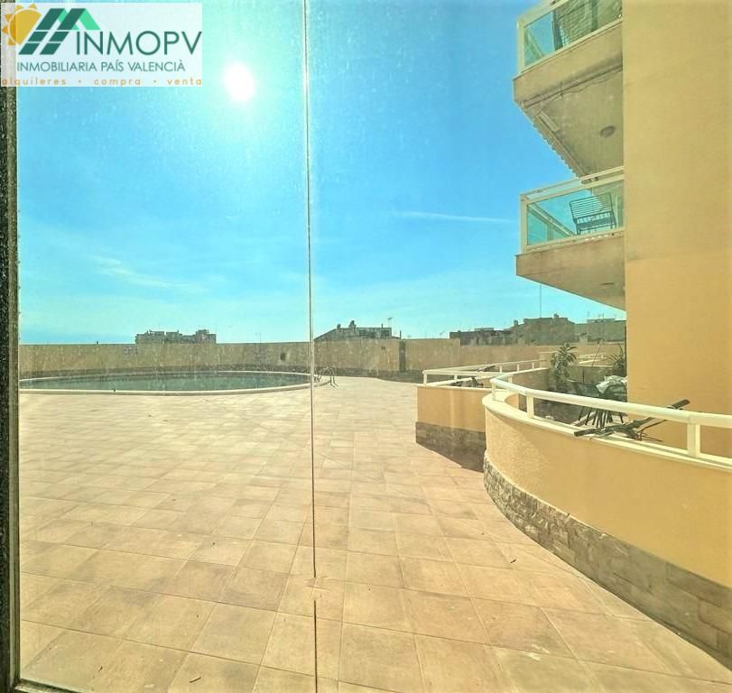 Swimming pool of Flat for sale in Vinaròs  with Air Conditioner, Terrace and Balcony