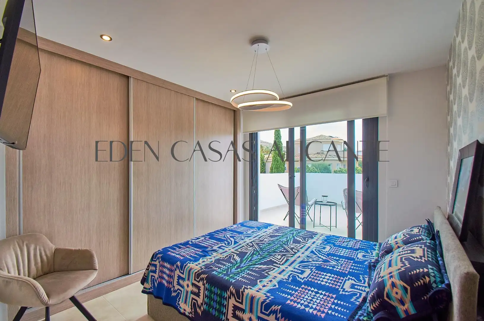 Habitación de Casa adosada en venta en Busot con Aire acondicionado, Calefacción y Jardín privado