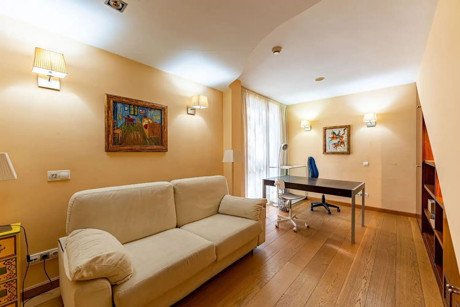 Sala de estar de Casa o chalet en venta en Nuevo Baztán con Aire acondicionado, Jardín privado y Terraza