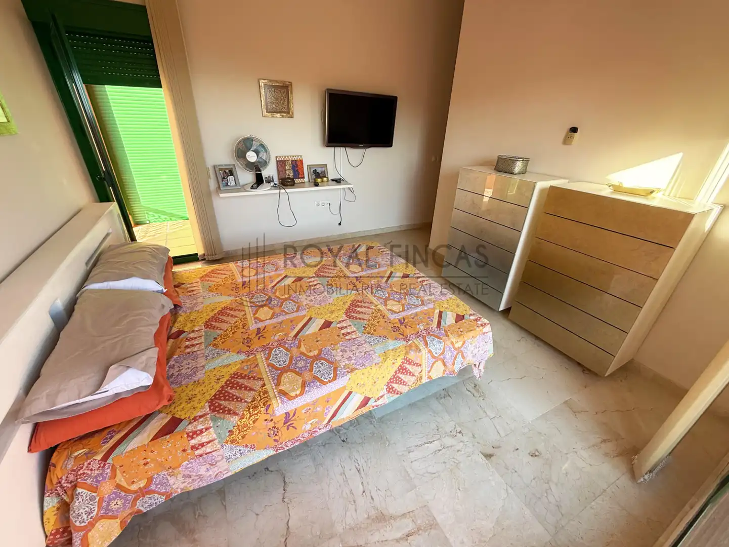 Bedroom of Attic for sale in Fuengirola  with Air Conditioner, Heating and Terrace