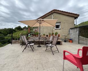 Terrassa de Casa o xalet en venda en Langreo amb Calefacció, Jardí privat i Terrassa