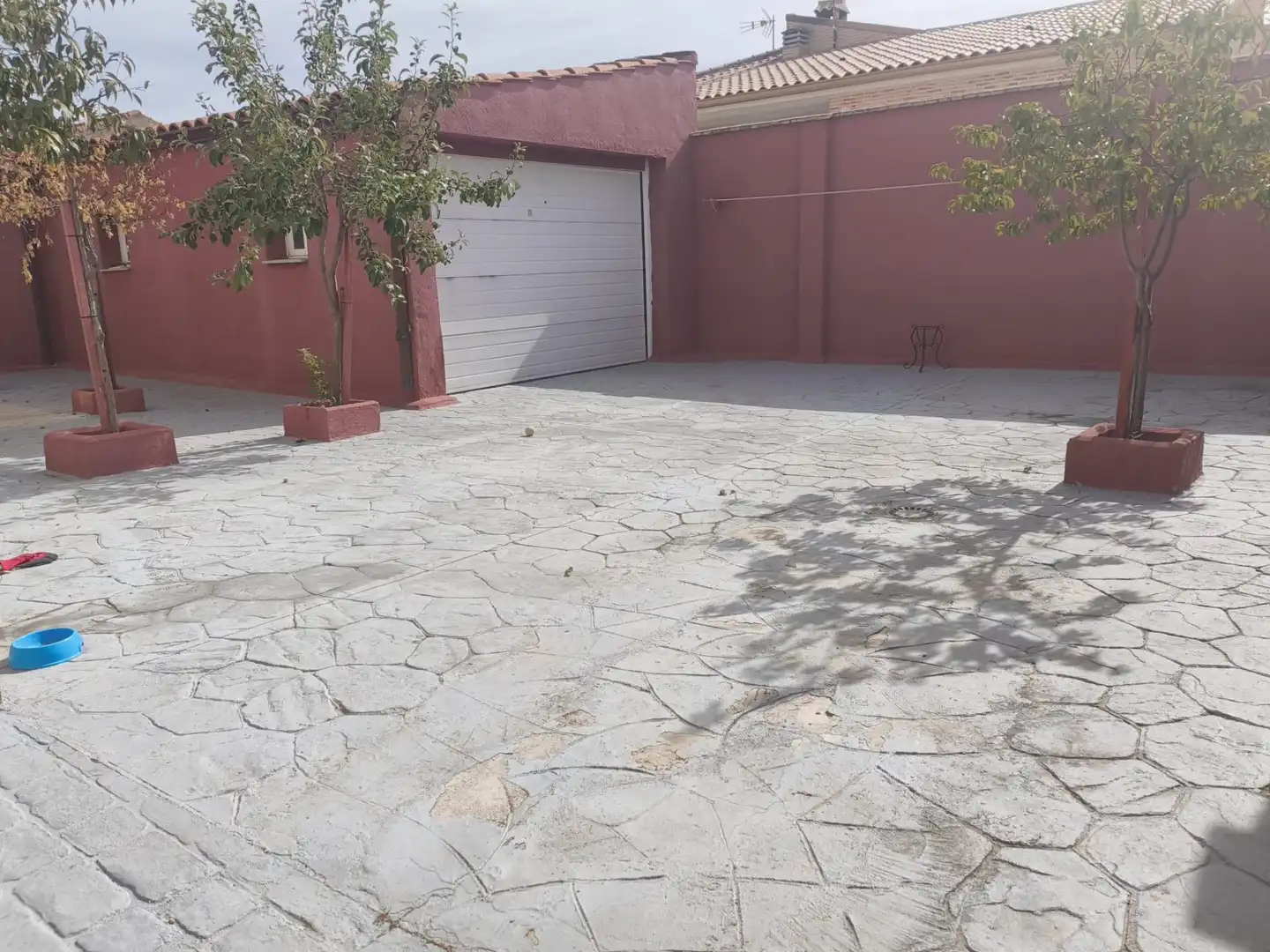 Aparcament de Casa o xalet en venda en Villaluenga de la Sagra amb Aire condicionat, Calefacció i Jardí privat