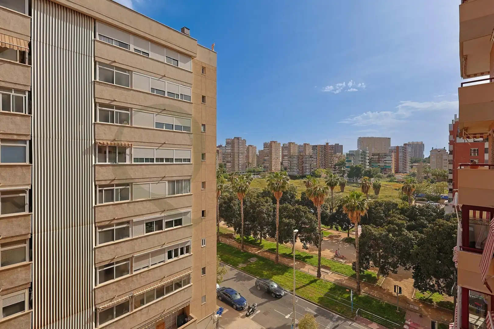 Vista exterior de Piso en venta en Alicante / Alacant con Aire acondicionado, Calefacción y Terraza