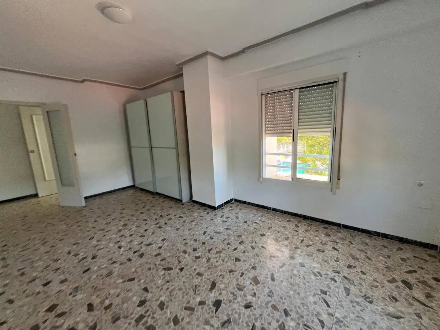 Vista exterior de Casa o chalet en venta en Elche / Elx con Aire acondicionado, Jardín privado y Trastero